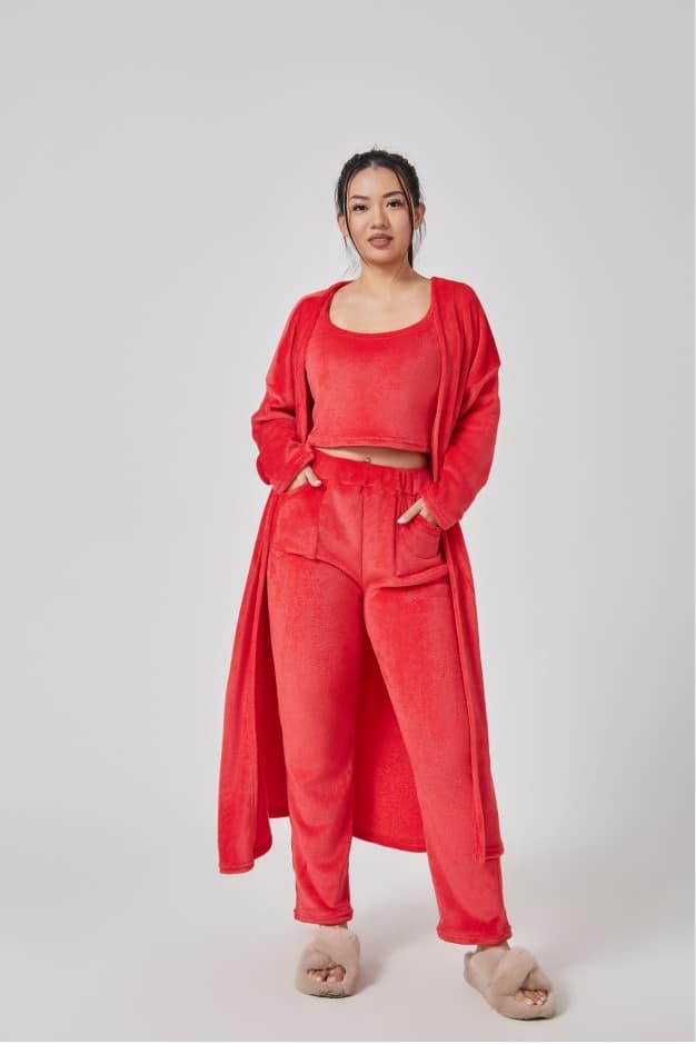 48ae8676 55af 4aaa 8e9a 5e3c35dd277e Women’s Winter Loungewear Set - Image 4